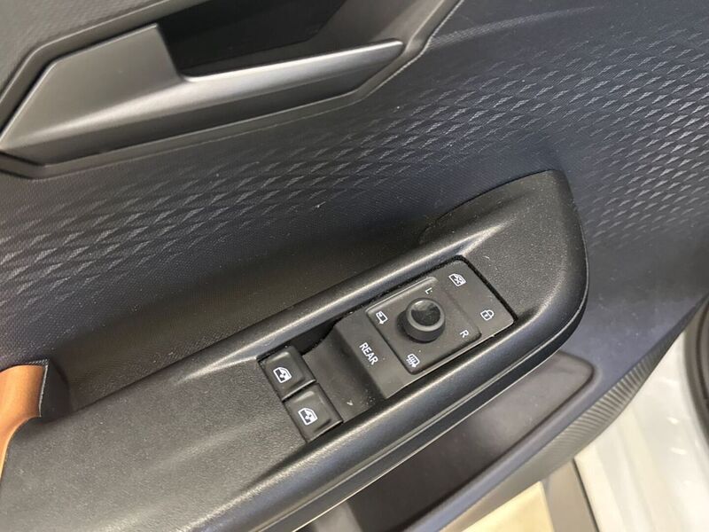 Cupra Born vaihtoauto