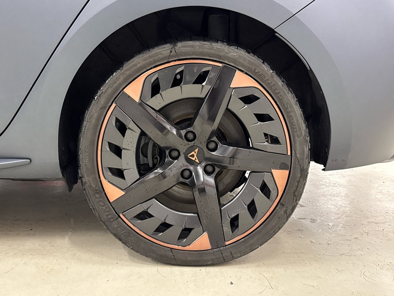 Cupra Leon vaihtoauto