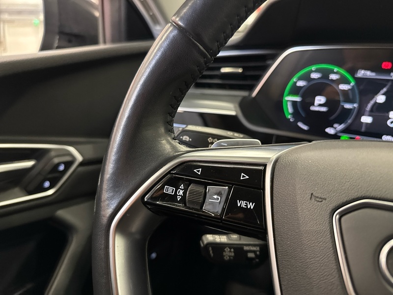 Audi e-tron vaihtoauto