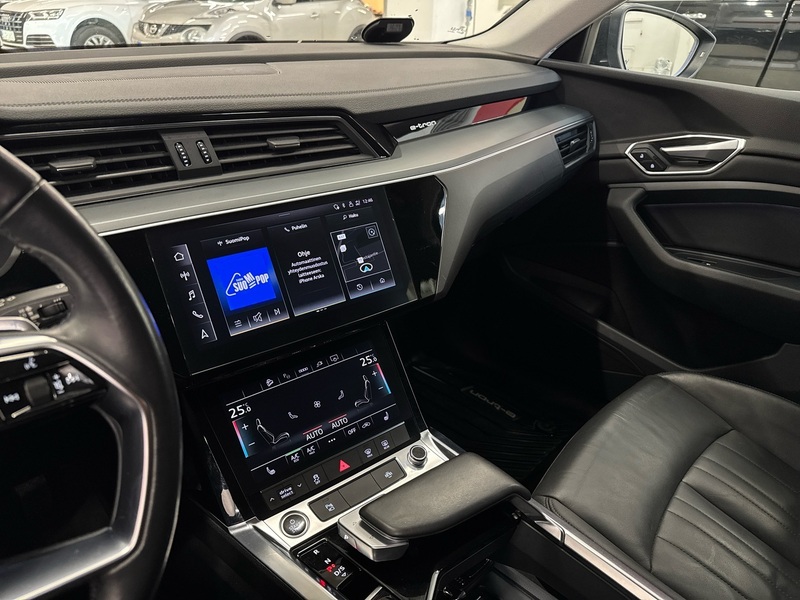 Audi e-tron vaihtoauto