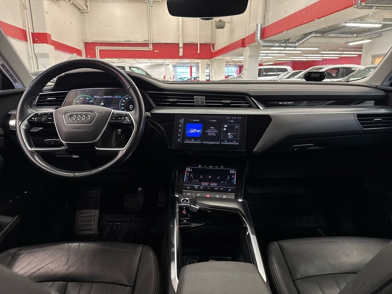 Audi e-tron vaihtoauto