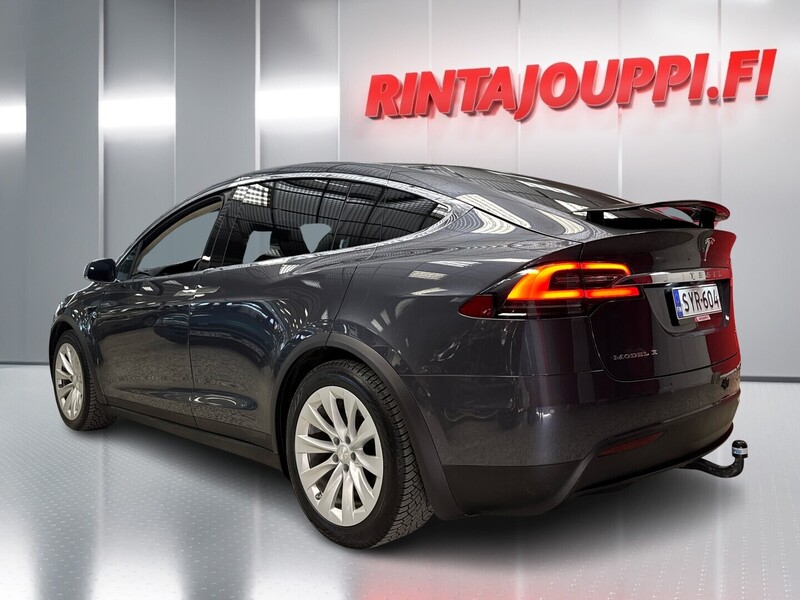 Tesla Model X vaihtoauto