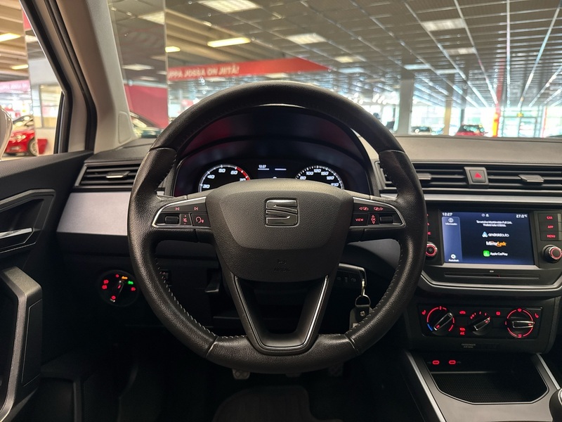 SEAT Arona vaihtoauto