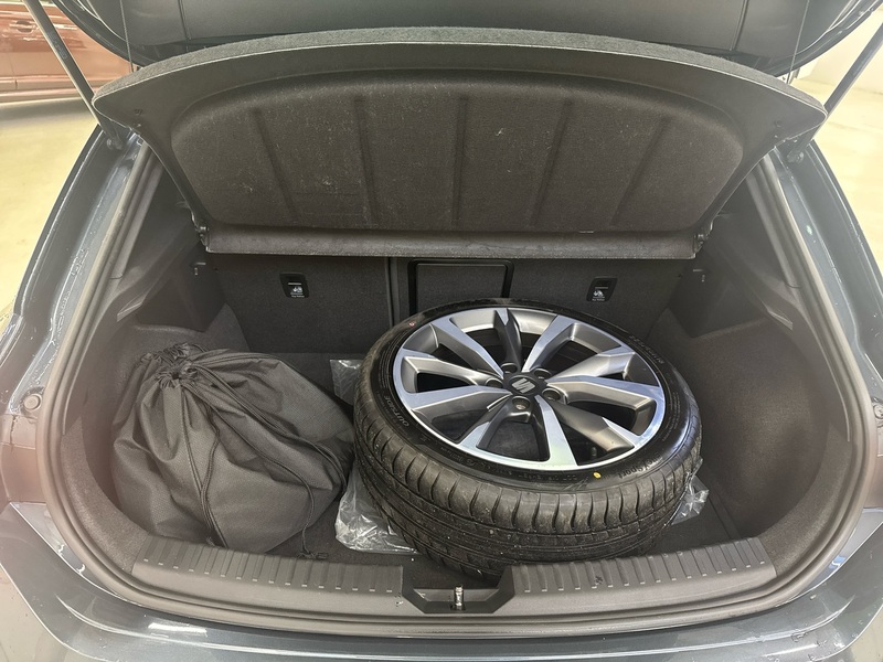 SEAT Leon vaihtoauto