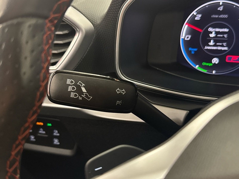 SEAT Leon vaihtoauto