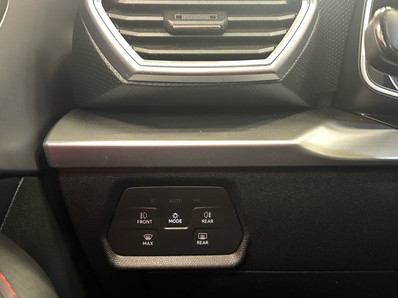 SEAT Leon vaihtoauto