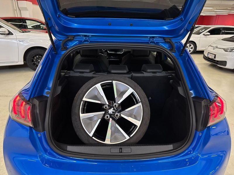 Peugeot e-208 vaihtoauto