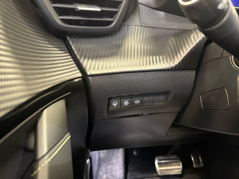 Peugeot e-208 vaihtoauto