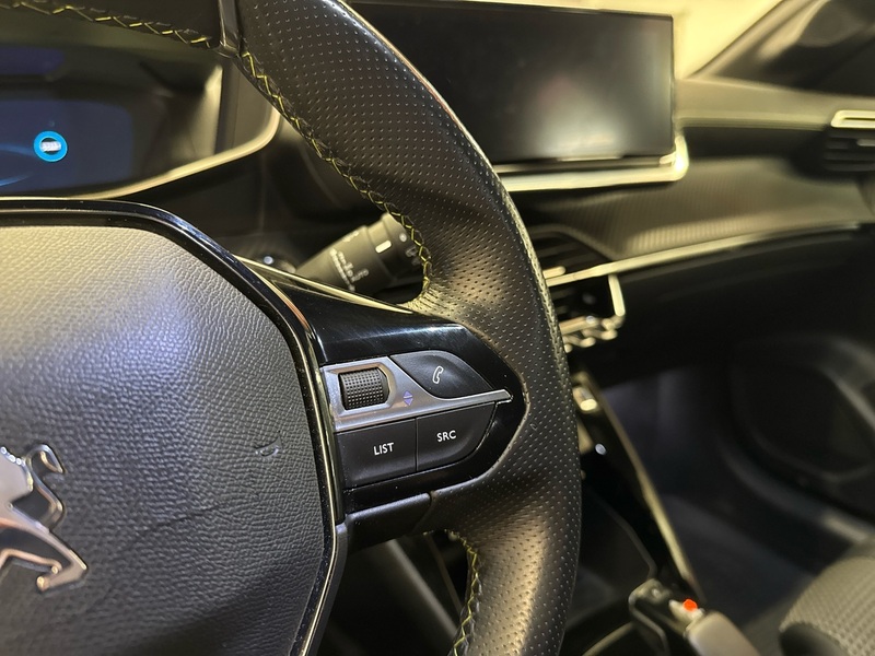 Peugeot e-208 vaihtoauto