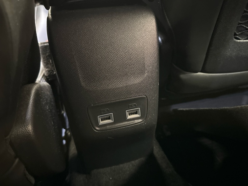 Peugeot e-208 vaihtoauto