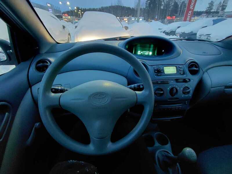 Toyota Yaris vaihtoauto