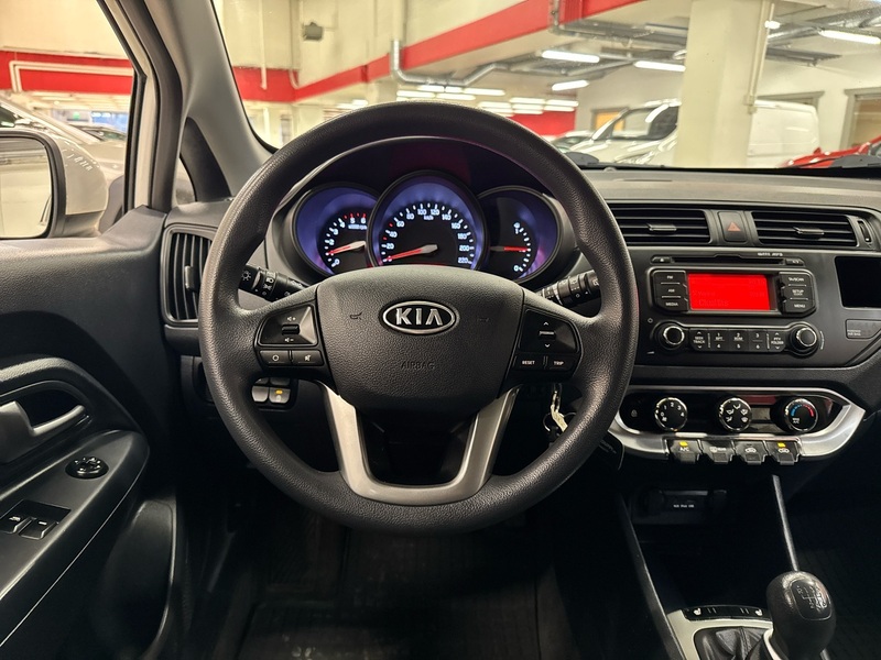 Kia Rio vaihtoauto