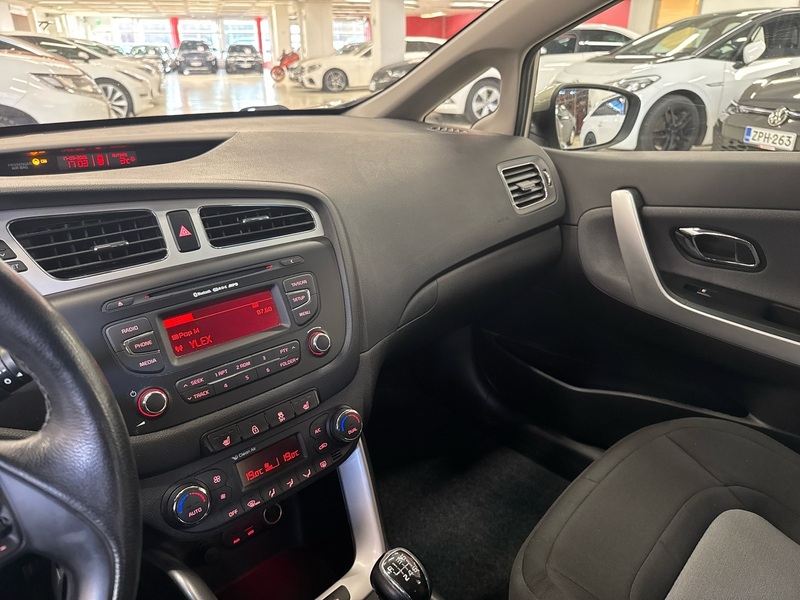 Kia Ceed vaihtoauto