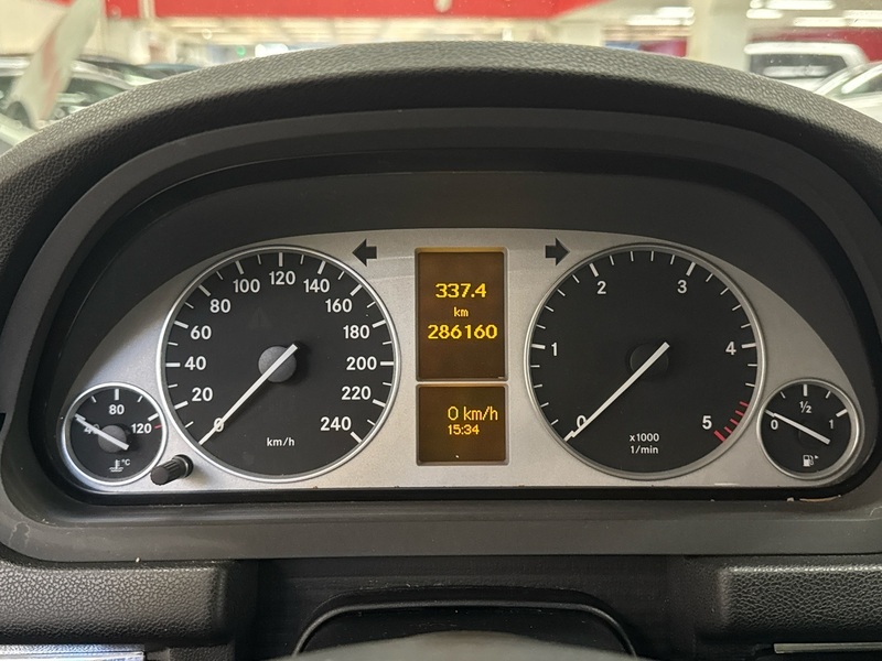 Mercedes-Benz B vaihtoauto