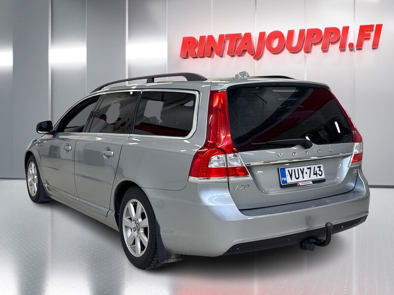 Volvo V70 vaihtoauto