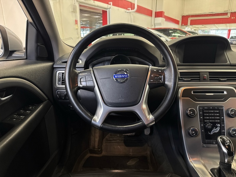 Volvo V70 vaihtoauto