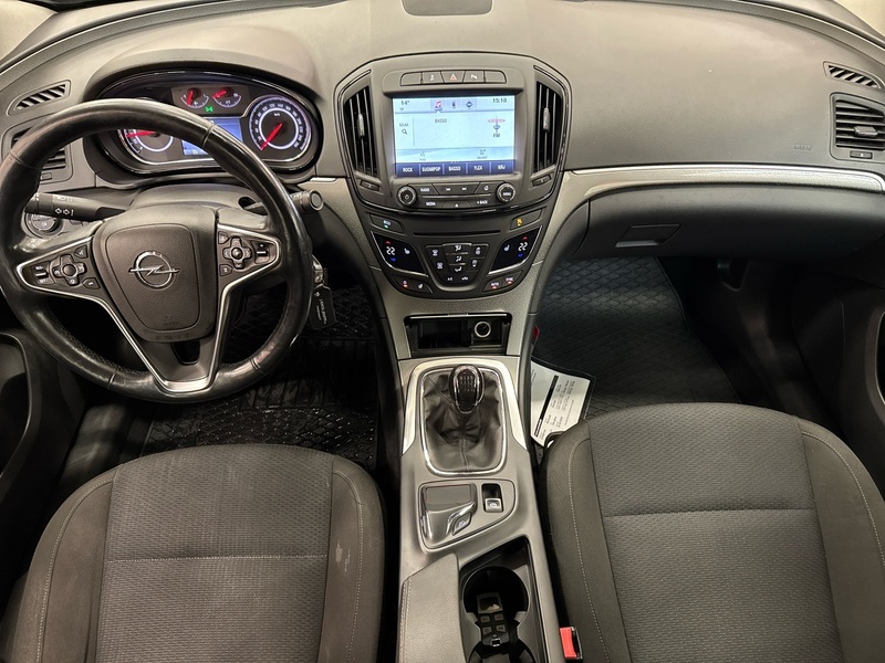 Opel Insignia vaihtoauto