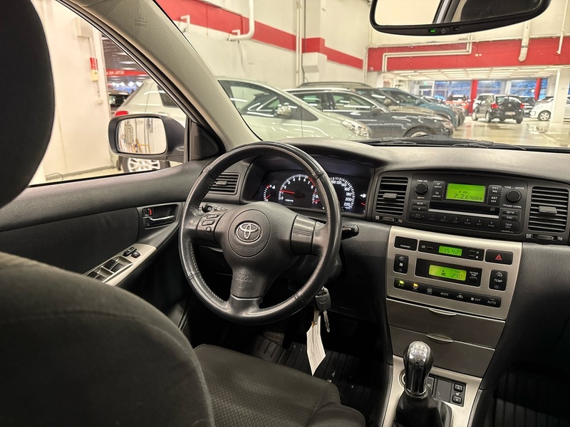 Toyota Corolla vaihtoauto