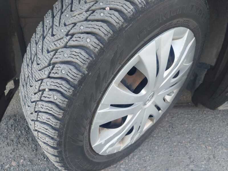 Toyota Auris vaihtoauto