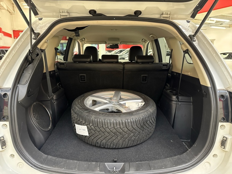 Mitsubishi Outlander vaihtoauto