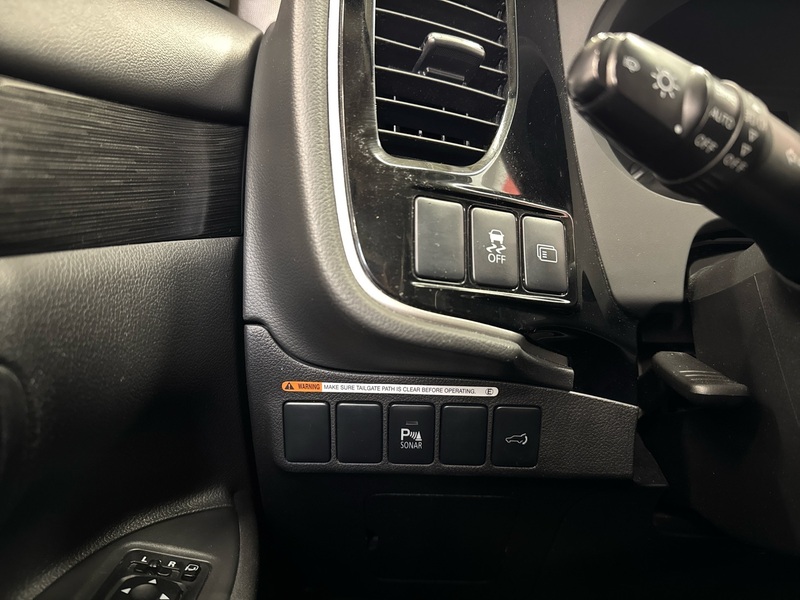 Mitsubishi Outlander vaihtoauto