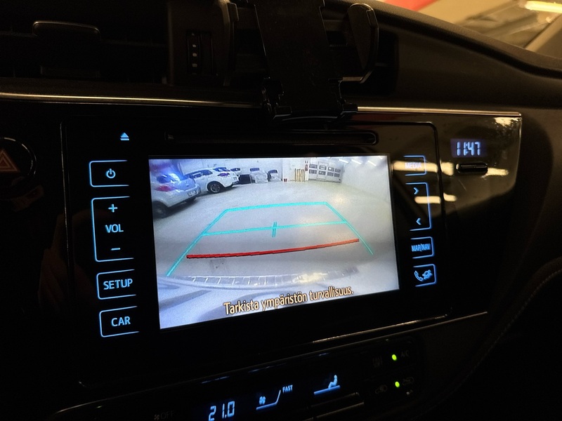 Toyota Auris vaihtoauto