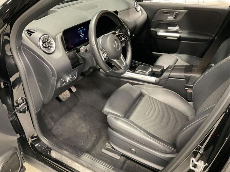 Mercedes-Benz EQA vaihtoauto