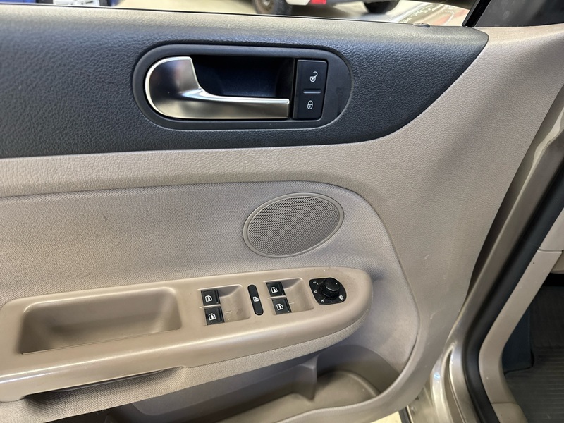 Volkswagen Golf Plus vaihtoauto