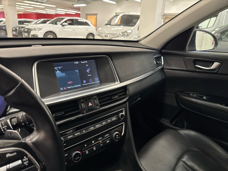 Kia Optima vaihtoauto