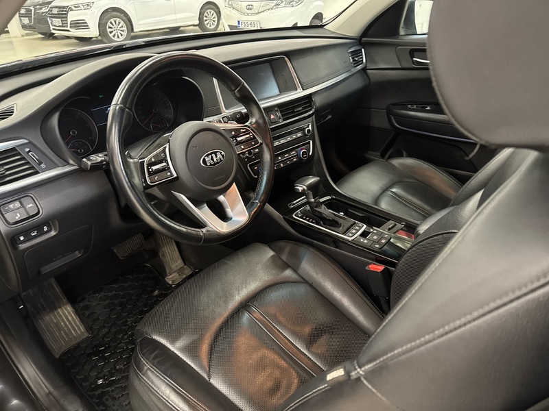 Kia Optima vaihtoauto