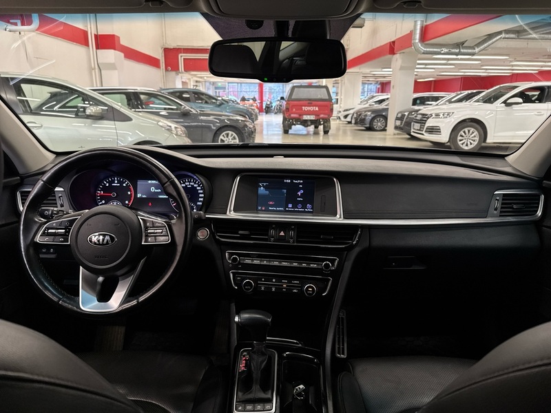 Kia Optima vaihtoauto