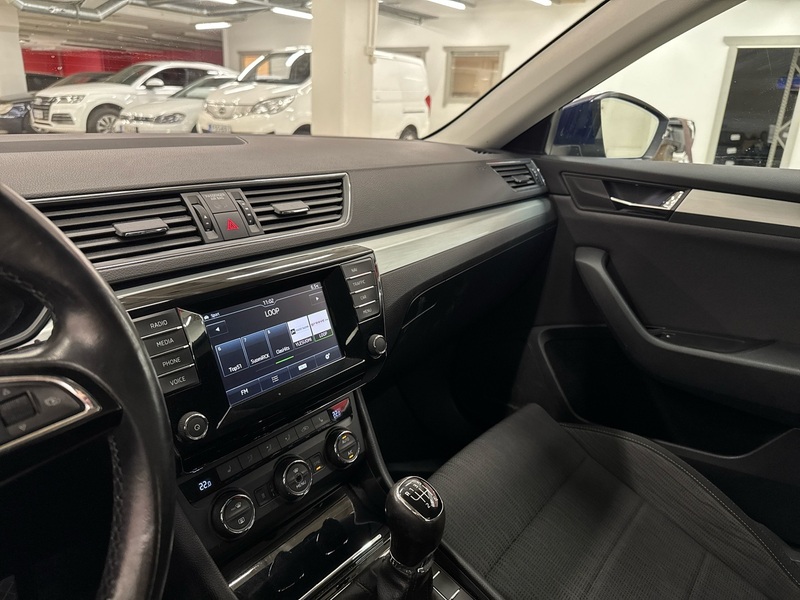 Skoda Superb vaihtoauto