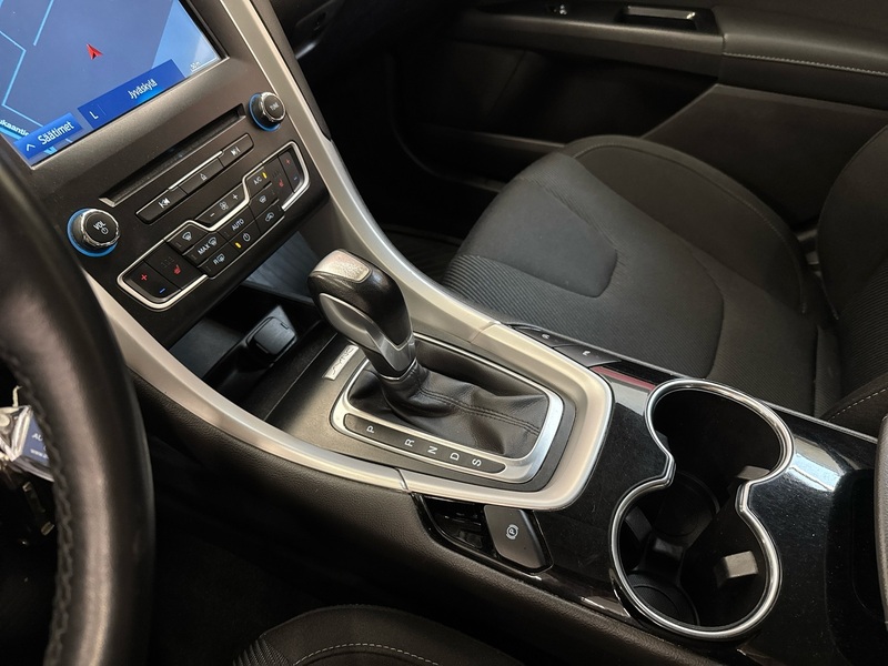 Ford Mondeo vaihtoauto