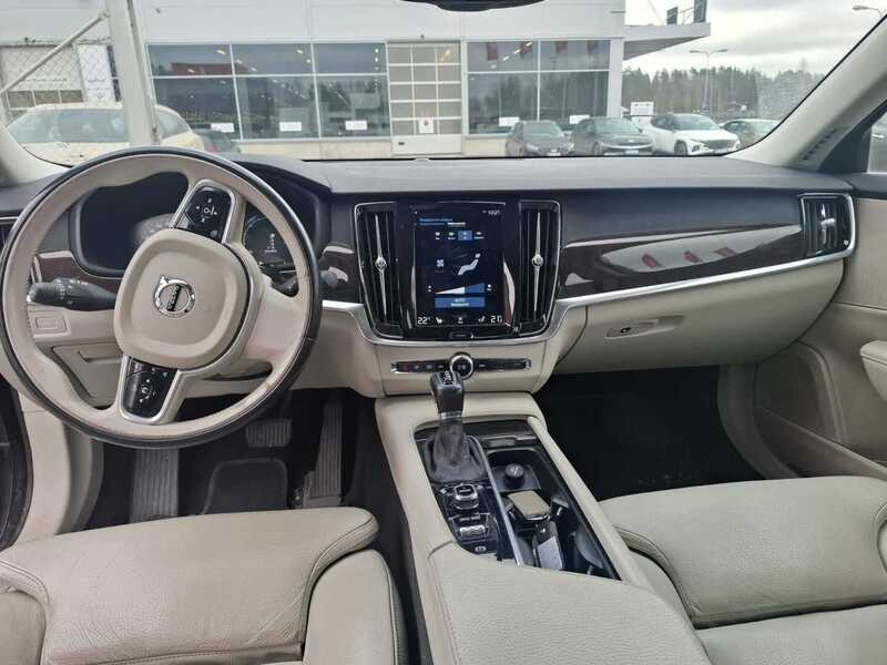 Volvo S90 vaihtoauto