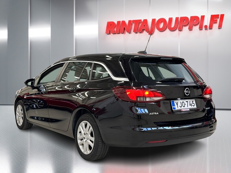 Opel Astra vaihtoauto