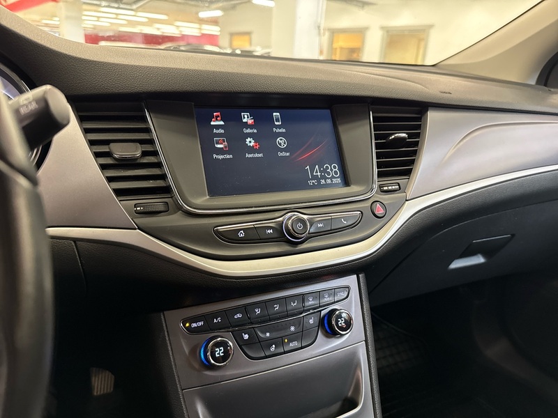 Opel Astra vaihtoauto