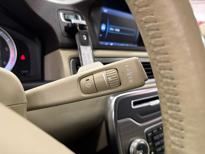 Volvo XC70 vaihtoauto