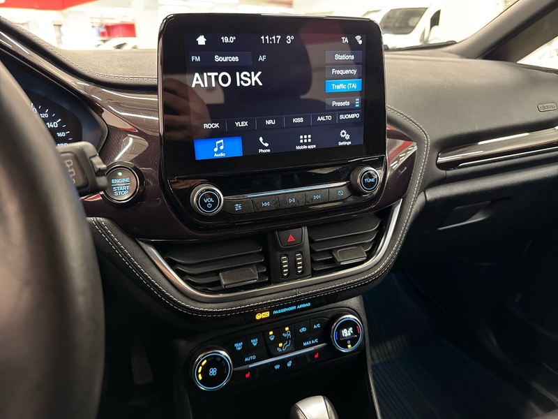 Ford Fiesta vaihtoauto