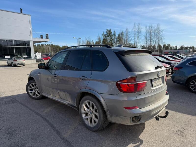 BMW X5 vaihtoauto