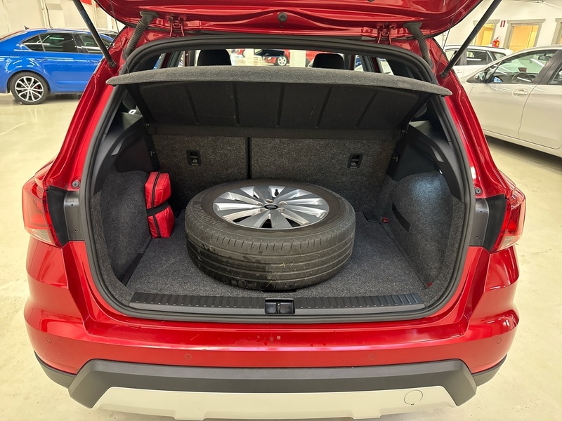 SEAT Arona vaihtoauto