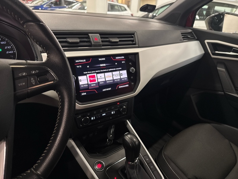 SEAT Arona vaihtoauto