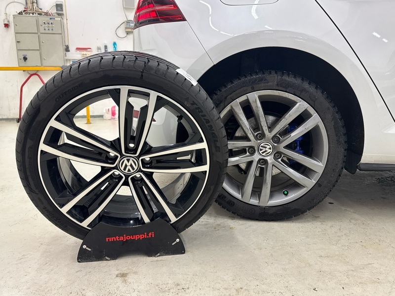 Volkswagen Golf vaihtoauto