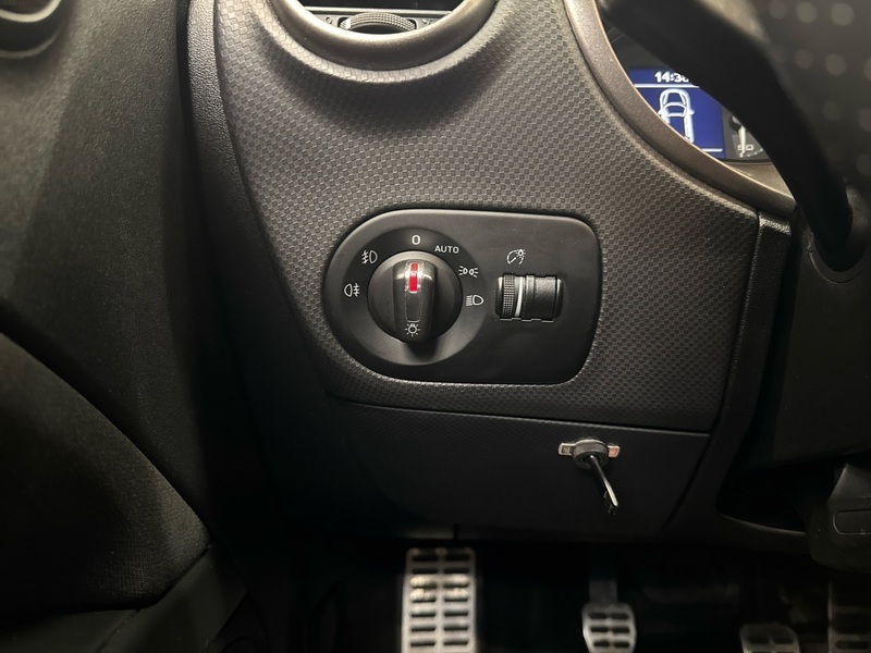 SEAT Leon vaihtoauto