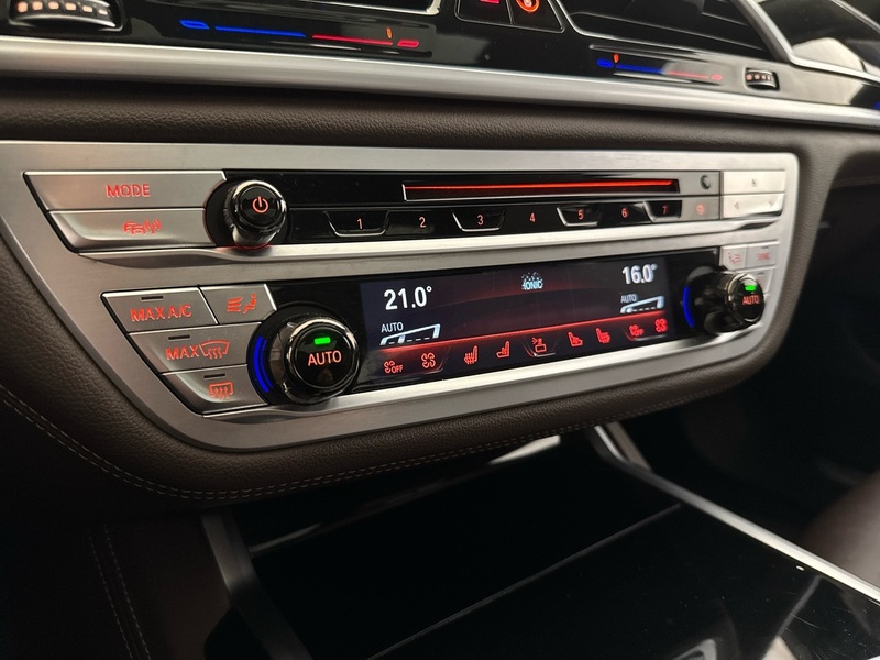 BMW 745 vaihtoauto