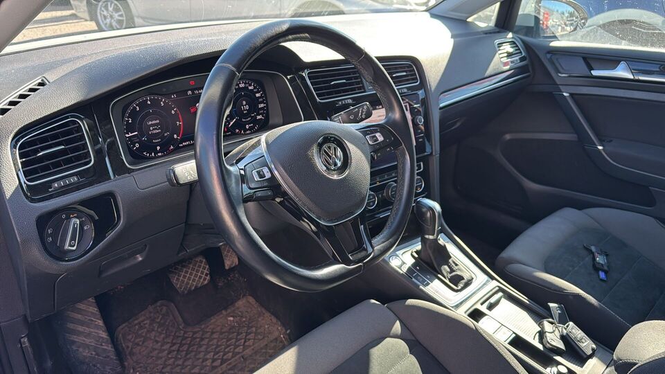 Volkswagen Golf vaihtoauto