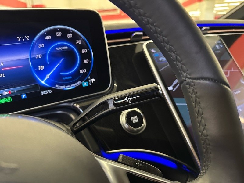 Mercedes-Benz EQE vaihtoauto