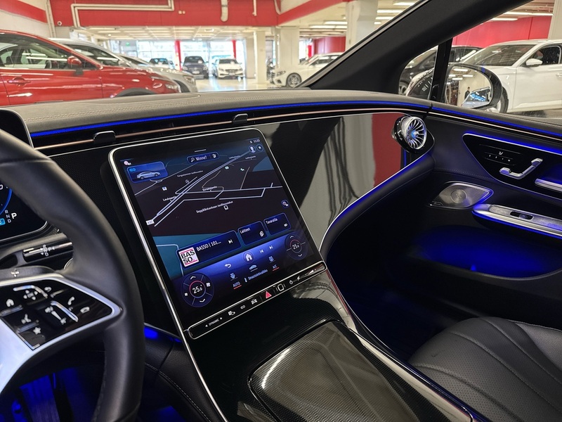 Mercedes-Benz EQE vaihtoauto