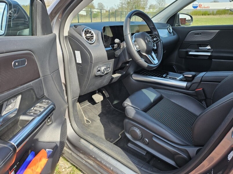 Mercedes-Benz EQA vaihtoauto