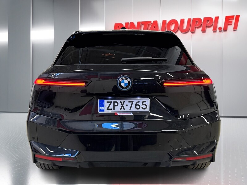 BMW iX vaihtoauto