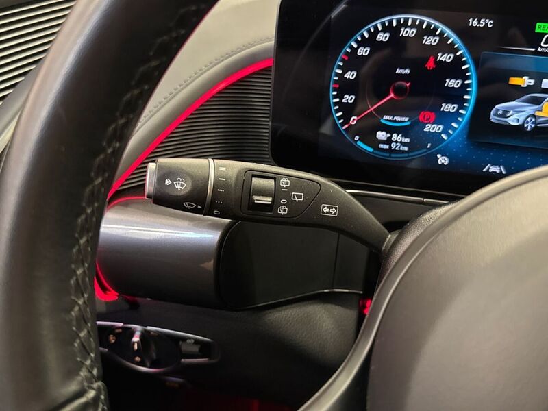 Mercedes-Benz EQC vaihtoauto